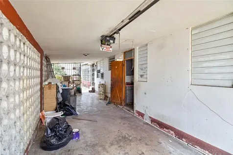 3 Urbanización Reparto Marquez Arecibo PR 00612