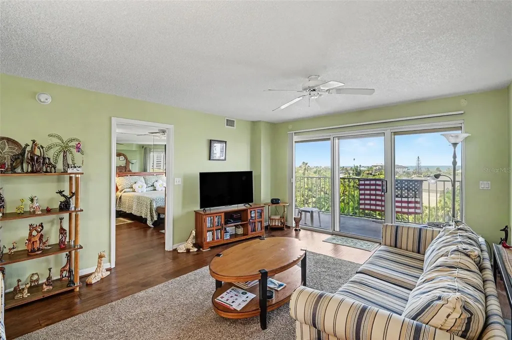 4 Oceans West Boulevard Daytona Beach Shores FL 32118