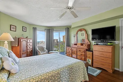 4 Oceans West Boulevard Daytona Beach Shores FL 32118
