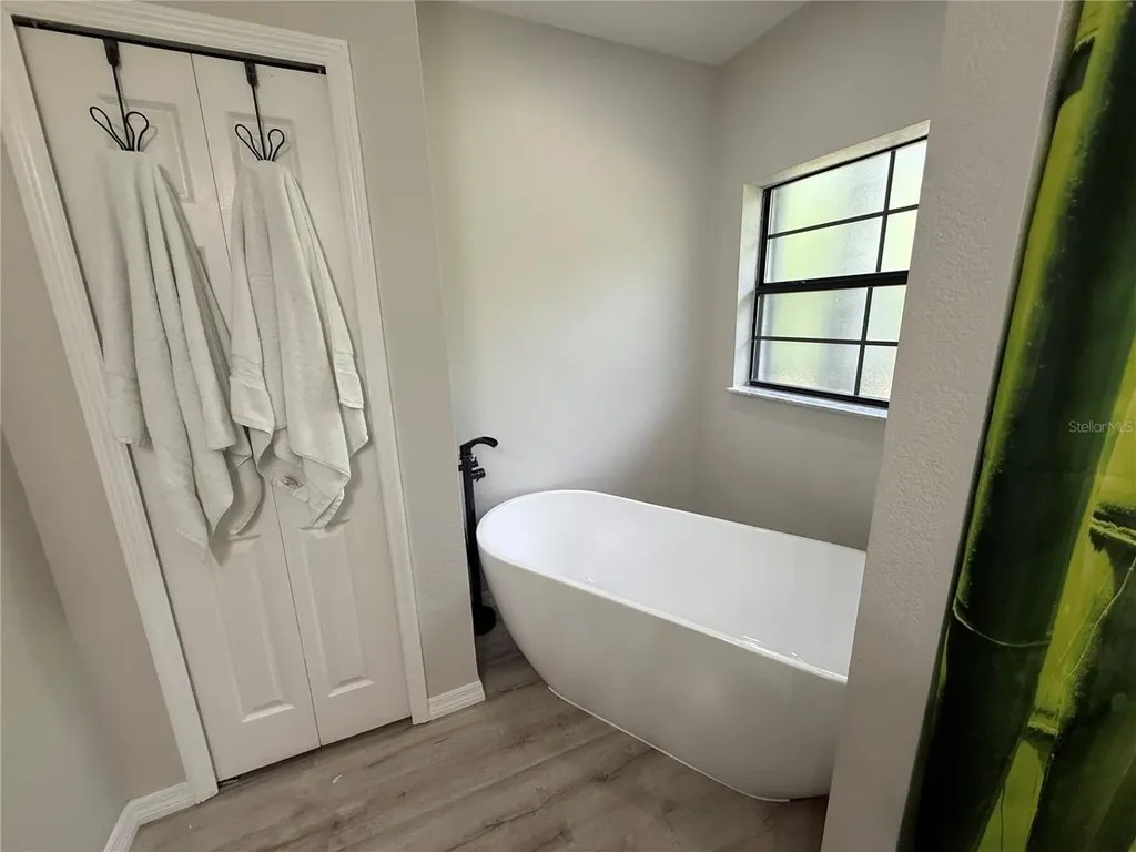 3060 Pirates Retreat Court Kissimmee FL 34747
