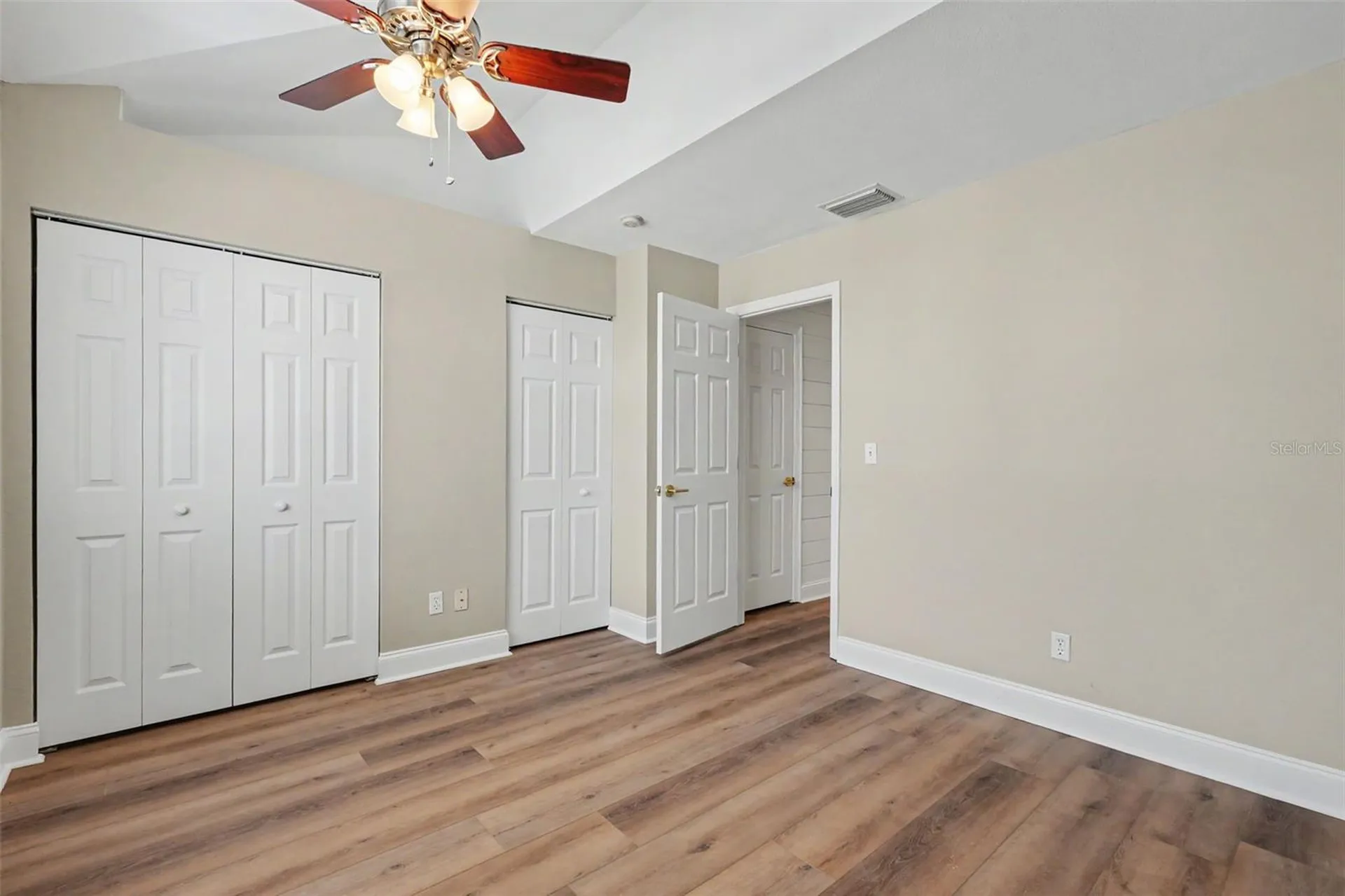 269 Madeira Circle St Petersburg FL 33715