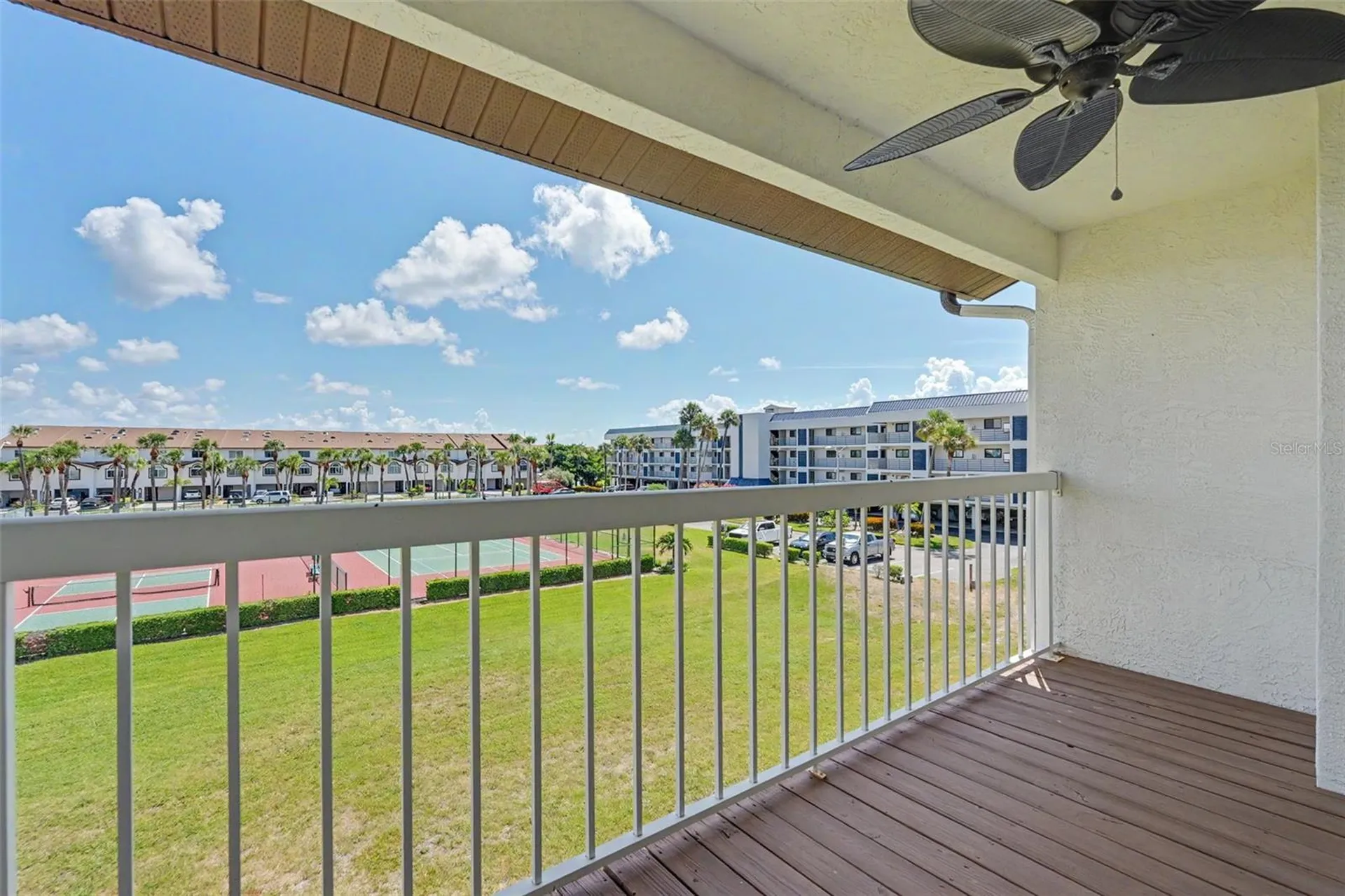 269 Madeira Circle St Petersburg FL 33715