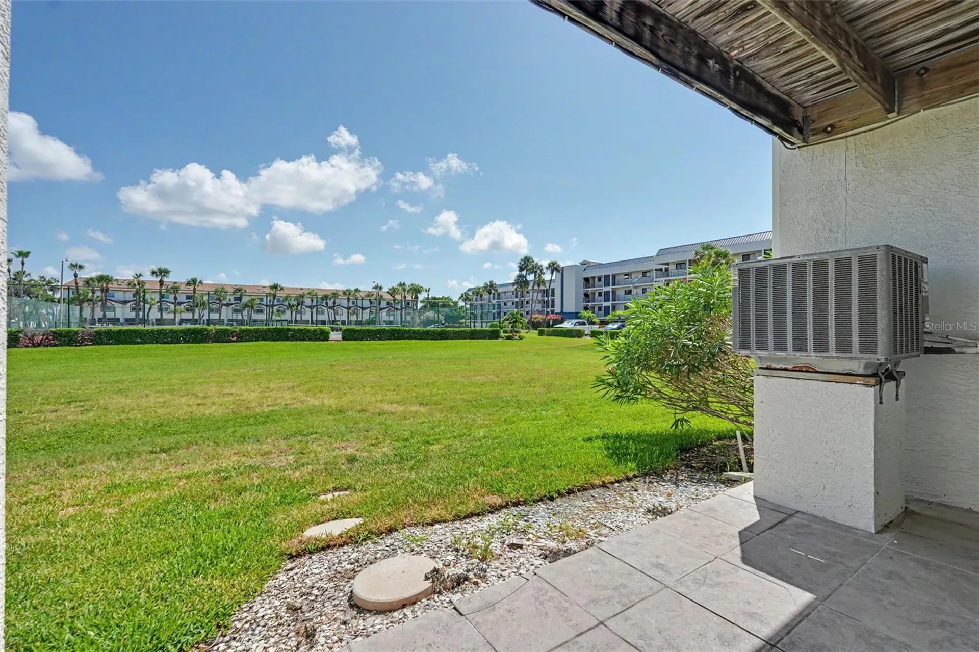 269 Madeira Circle St Petersburg FL 33715