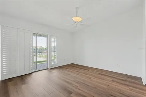 269 Madeira Circle St Petersburg FL 33715