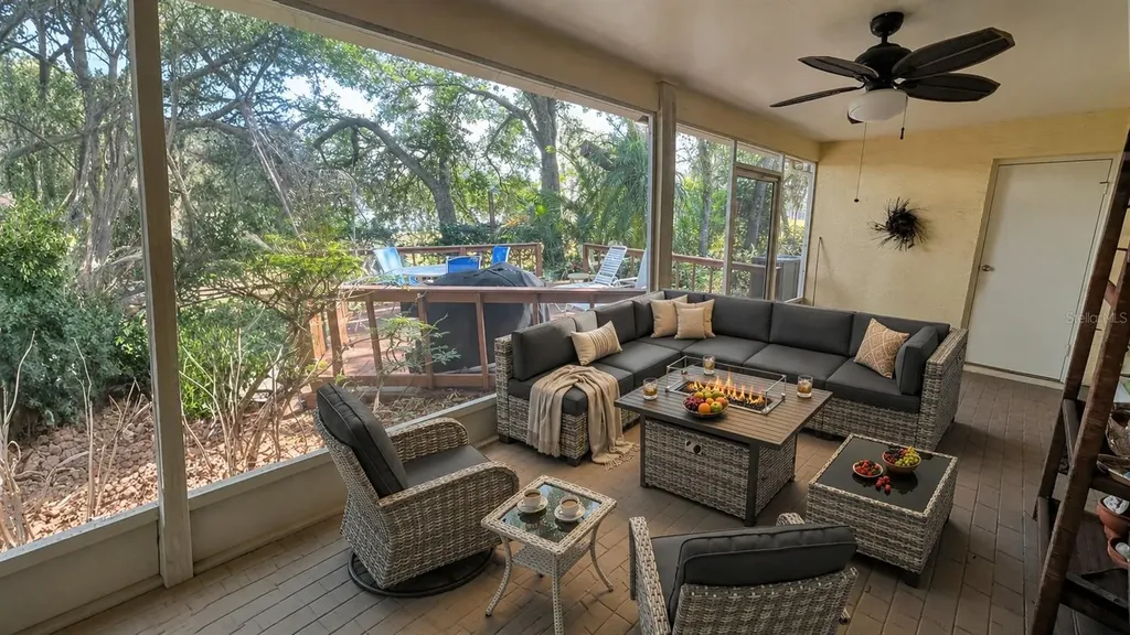 1320 Sassafras Avenue Altamonte Springs FL 32714
