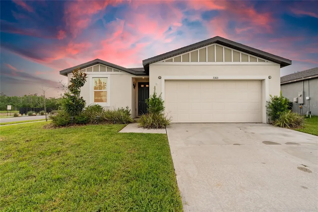 3303 Asher Moon Lane Zephyrhills FL 33540