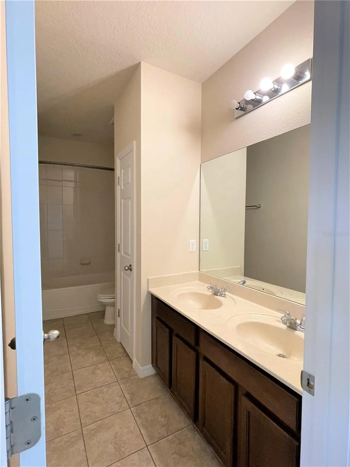 8415 Morehouse Drive Orlando FL 32836