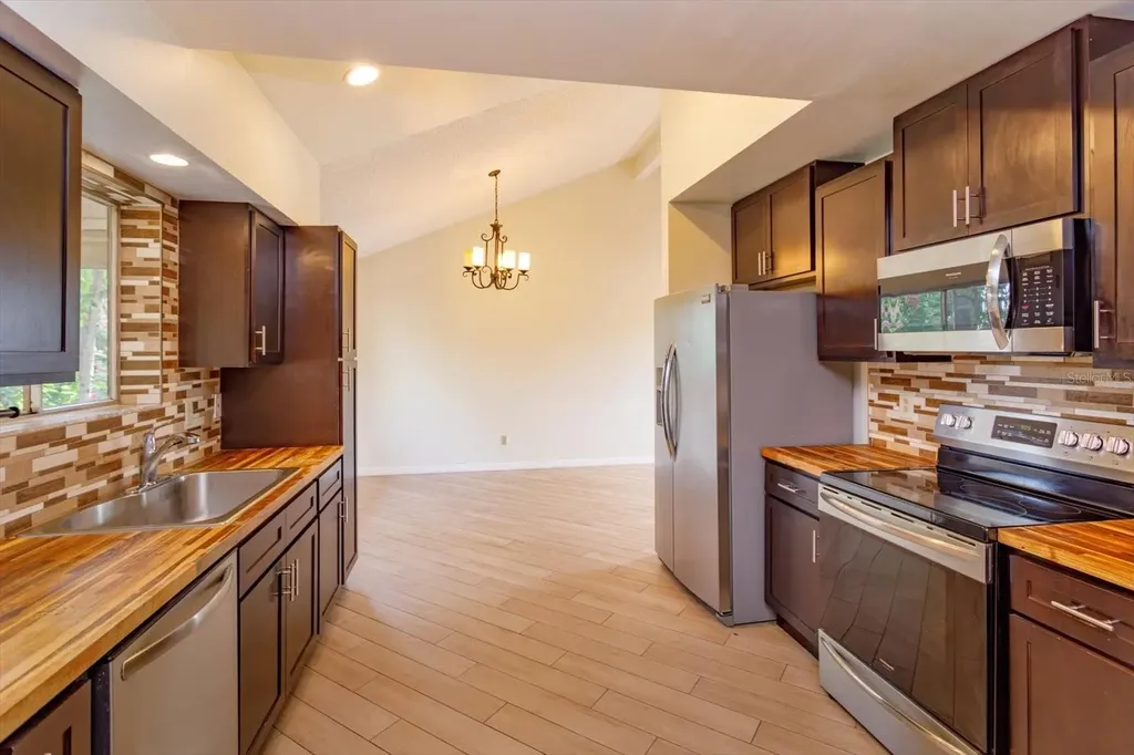 7925 Snowberry Circle Orlando FL 32819