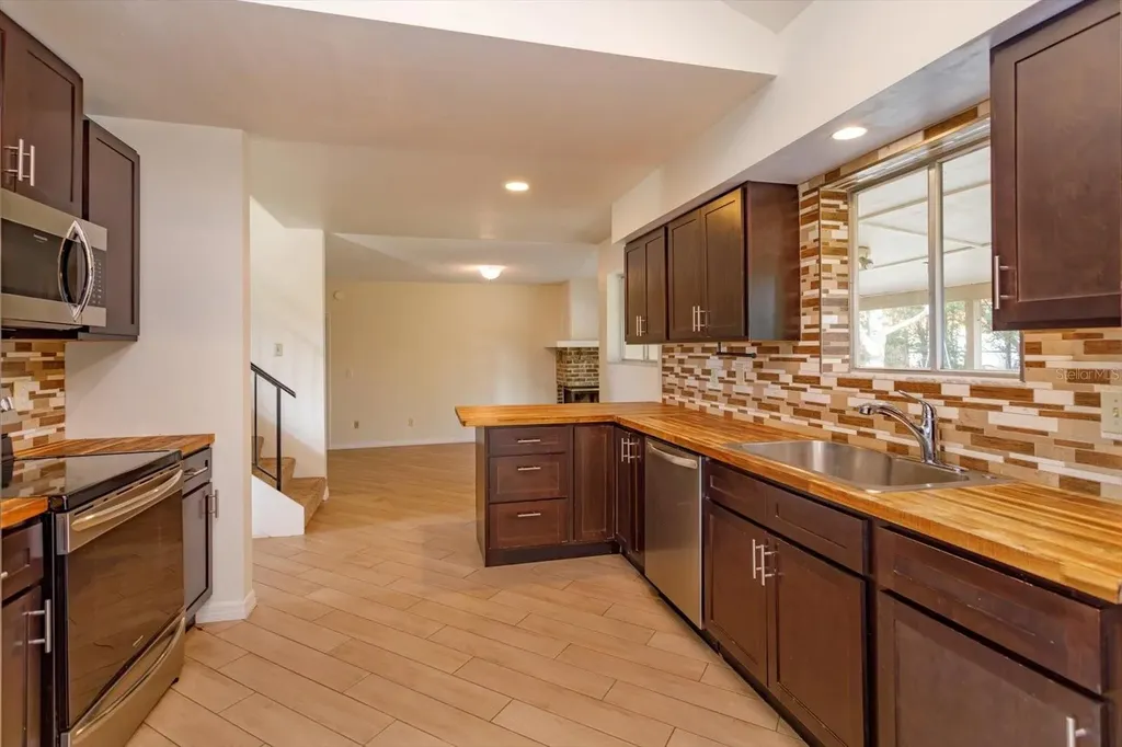 7925 Snowberry Circle Orlando FL 32819