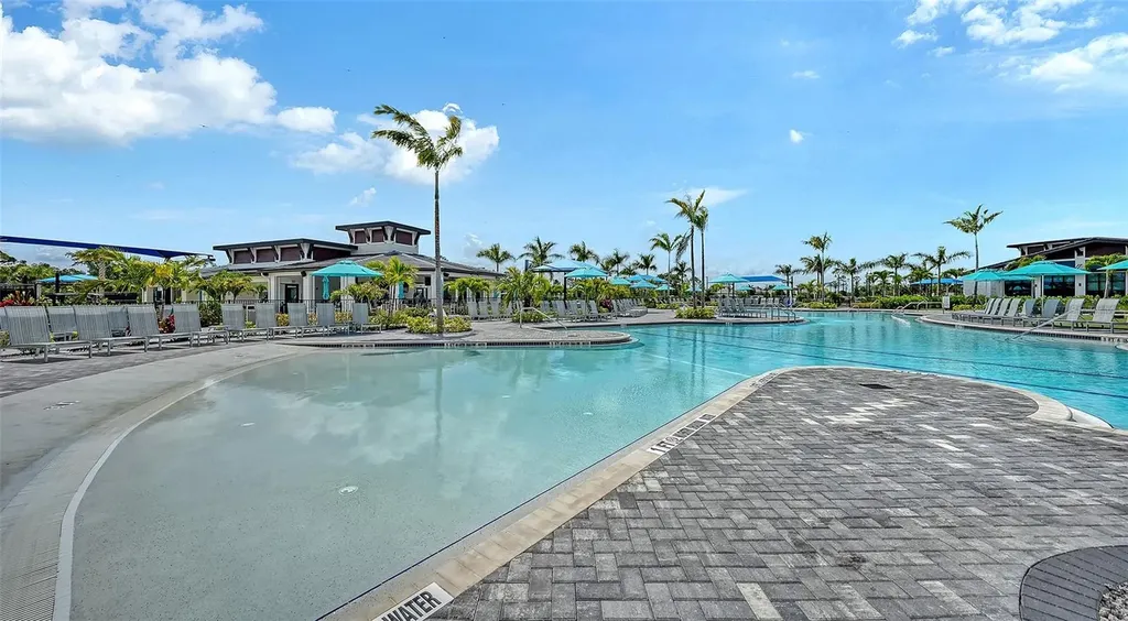 17600 Opal Sand Drive Venice FL 34293