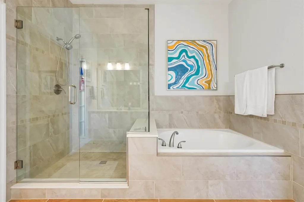 5048 Shoreway Loop Orlando FL 32819