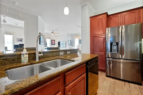 5048 Shoreway Loop Orlando FL 32819
