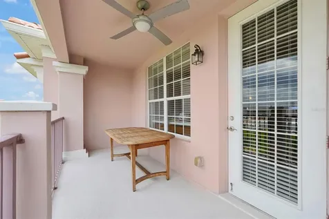5048 Shoreway Loop Orlando FL 32819