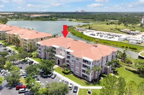 5048 Shoreway Loop Orlando FL 32819