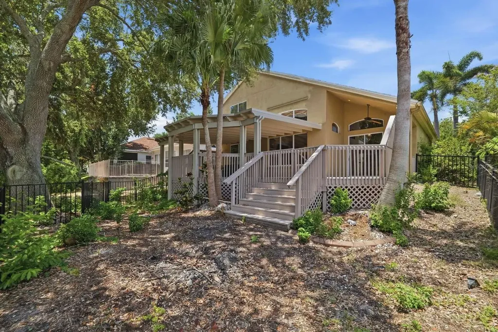 1837 Briland Street Tarpon Springs FL 34689