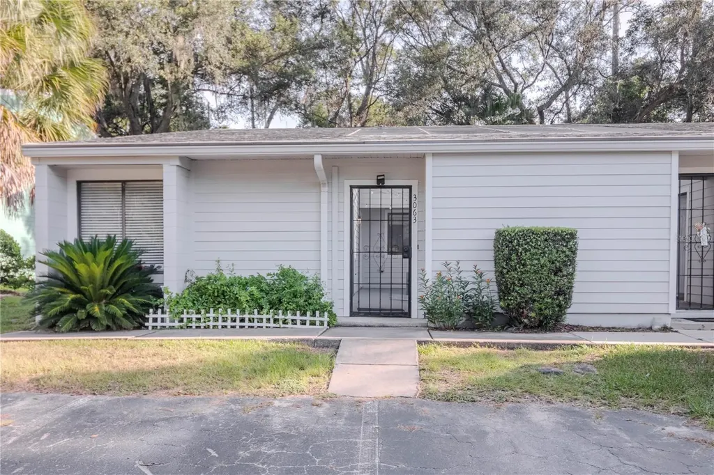 3063 NW 28th Circle Gainesville FL 32605