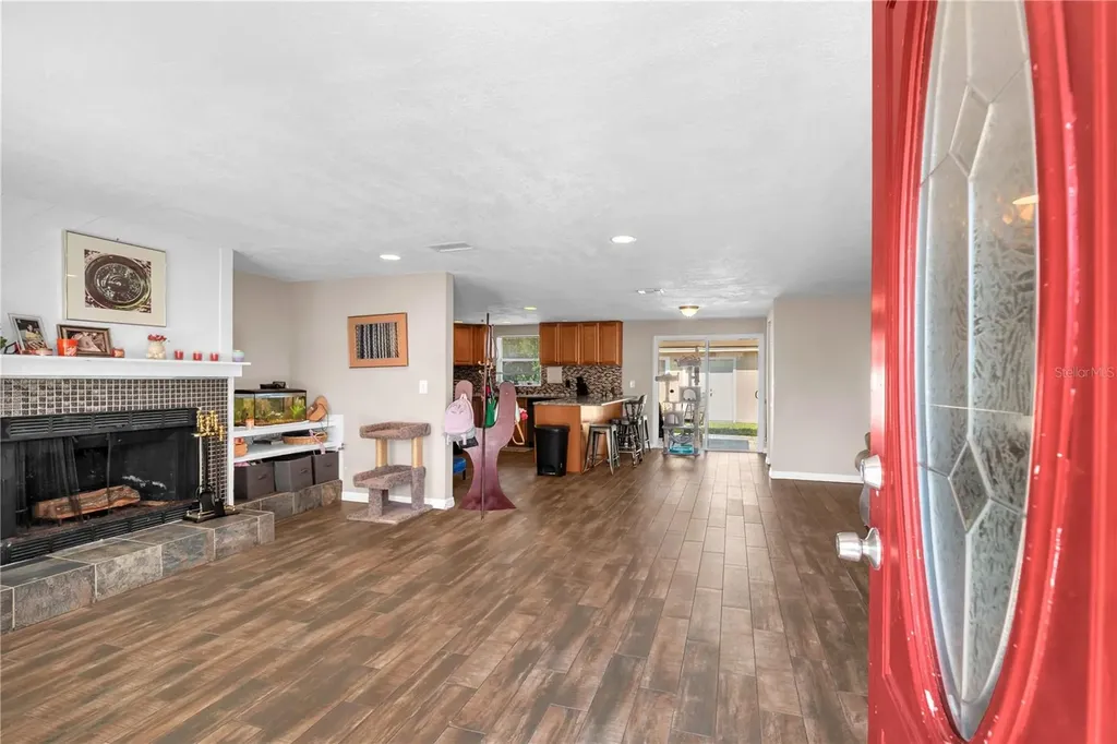 1815 30th Street SE Ruskin FL 33570