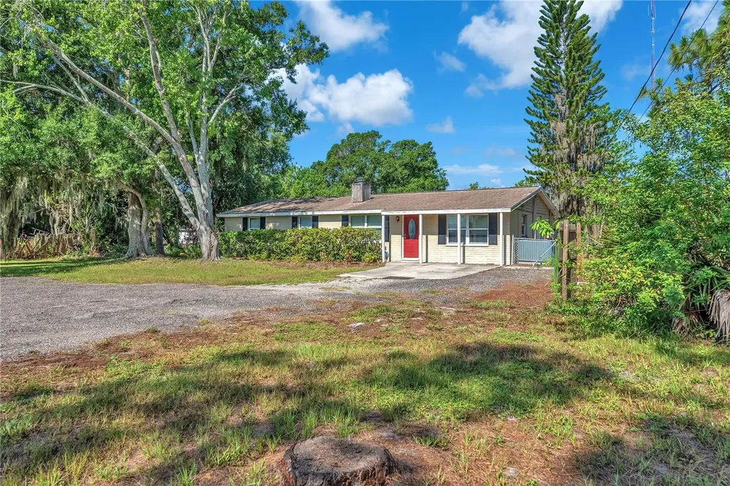 1815 30th Street SE Ruskin FL 33570