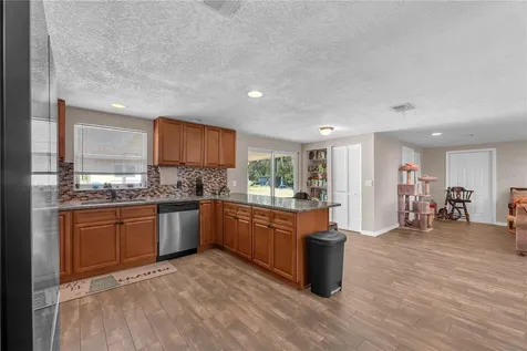 1815 30th Street SE Ruskin FL 33570