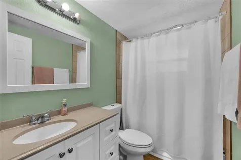 1815 30th Street SE Ruskin FL 33570