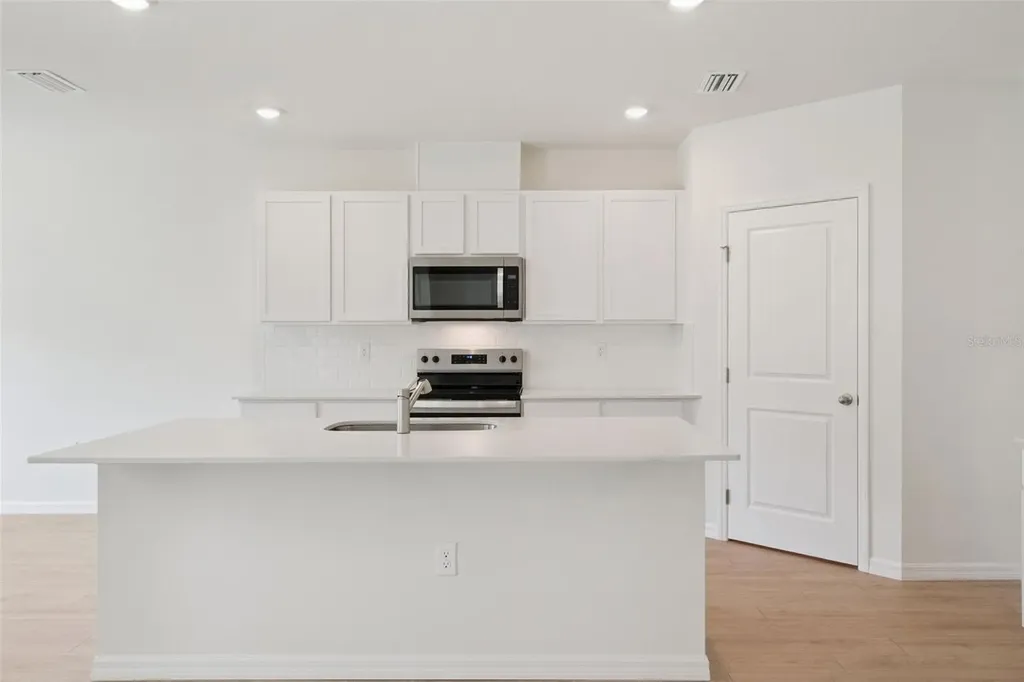 1168 Morfontaine Street Daytona Beach FL 32124
