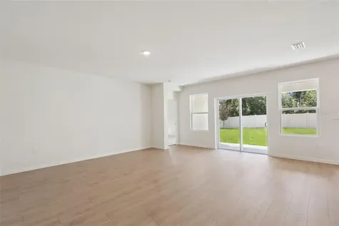 1168 Morfontaine Street Daytona Beach FL 32124