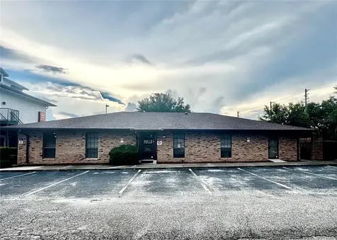 1619 E Vine Street Kissimmee FL 34744