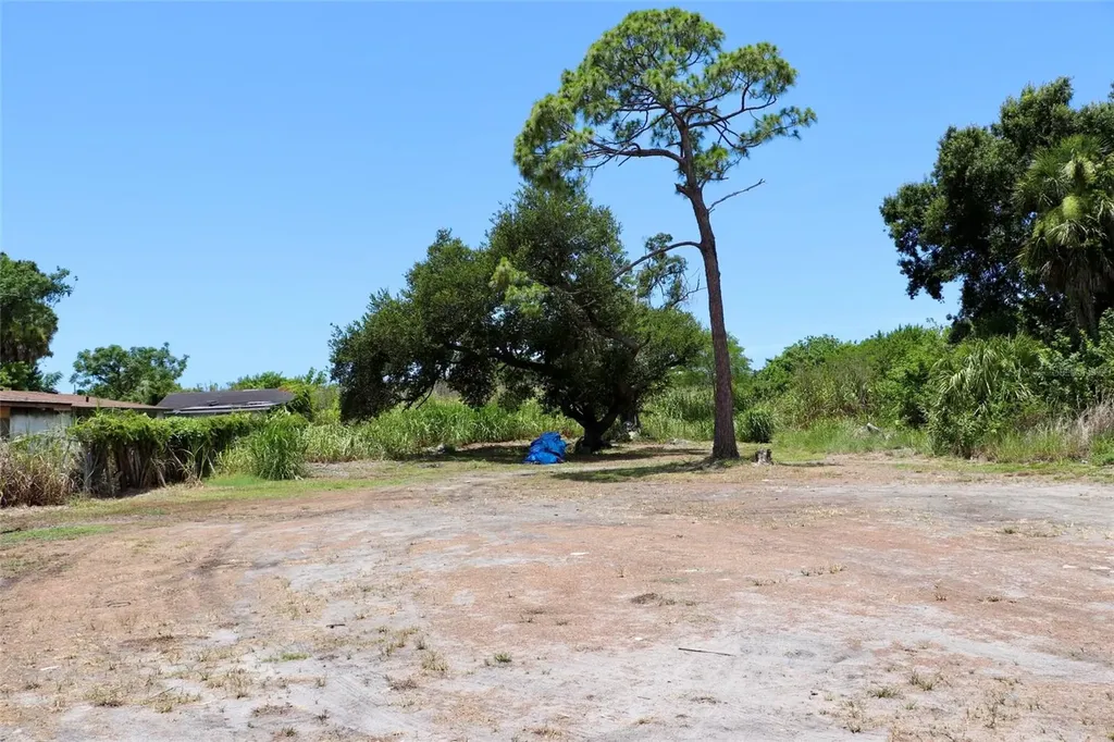 0 Mango Avenue Sarasota FL 34234