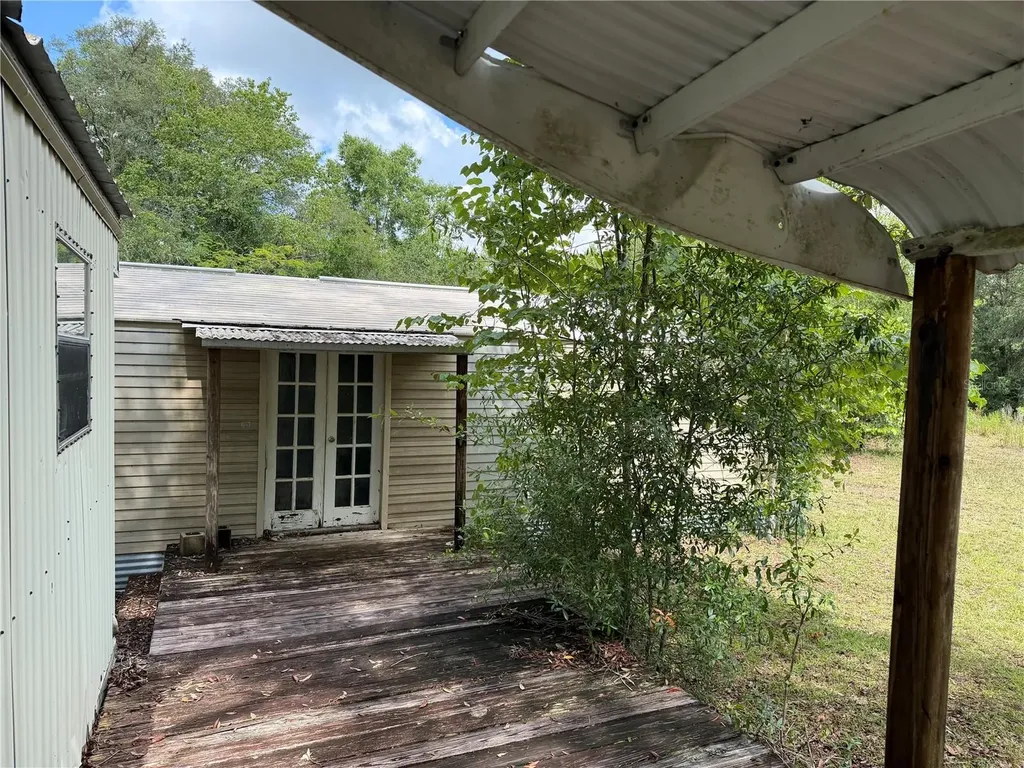 9730 NE State Road 24 Archer FL 32618