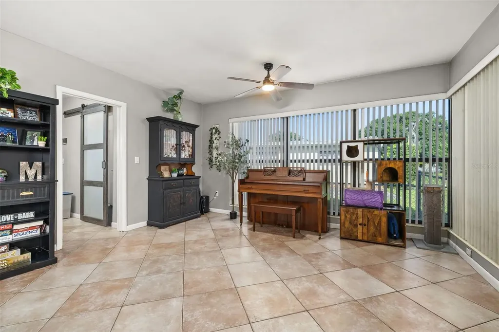 932 Glenmore Circle Melbourne FL 32901