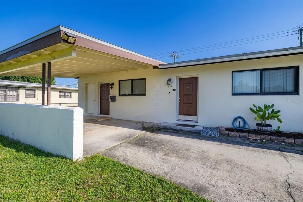 932 Glenmore Circle Melbourne FL 32901