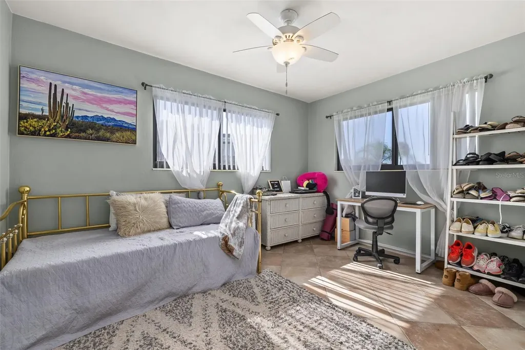 932 Glenmore Circle Melbourne FL 32901