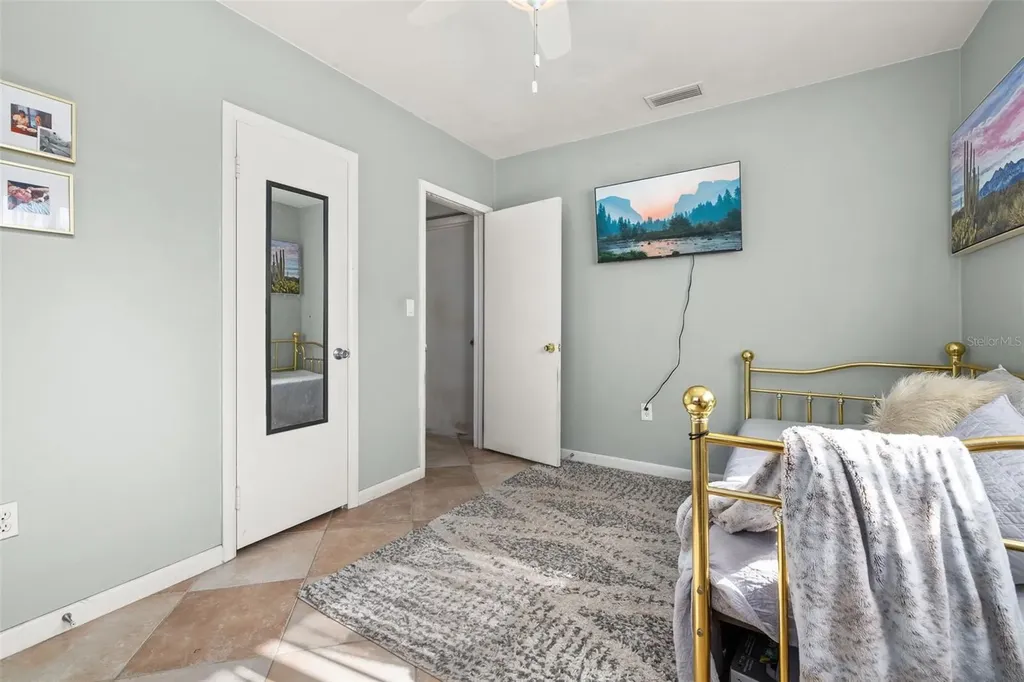 932 Glenmore Circle Melbourne FL 32901