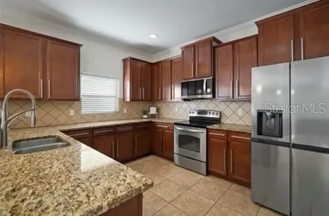 2623 Holly Bluff Court Plant City FL 33566