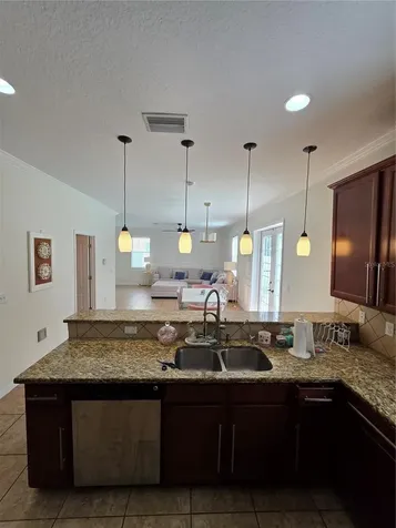 2623 Holly Bluff Court Plant City FL 33566