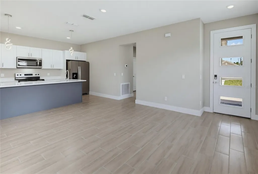 804 Colville Drive Kissimmee FL 34759