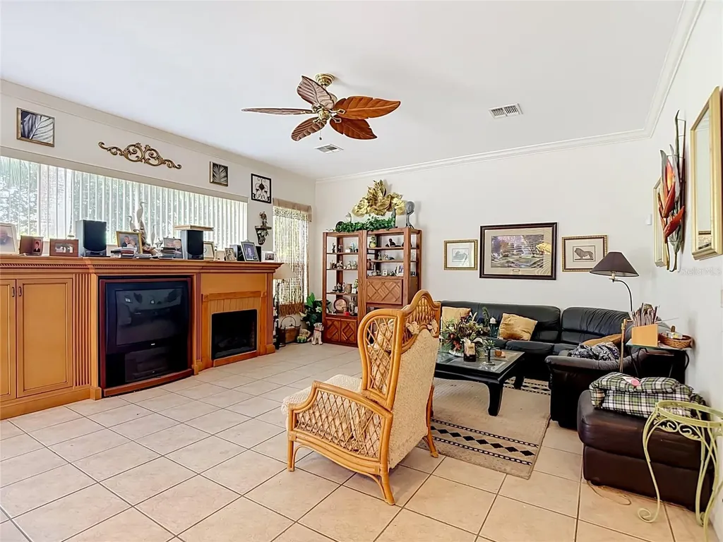 2221 Oxford Ridge Circle Lehigh Acres FL 33973