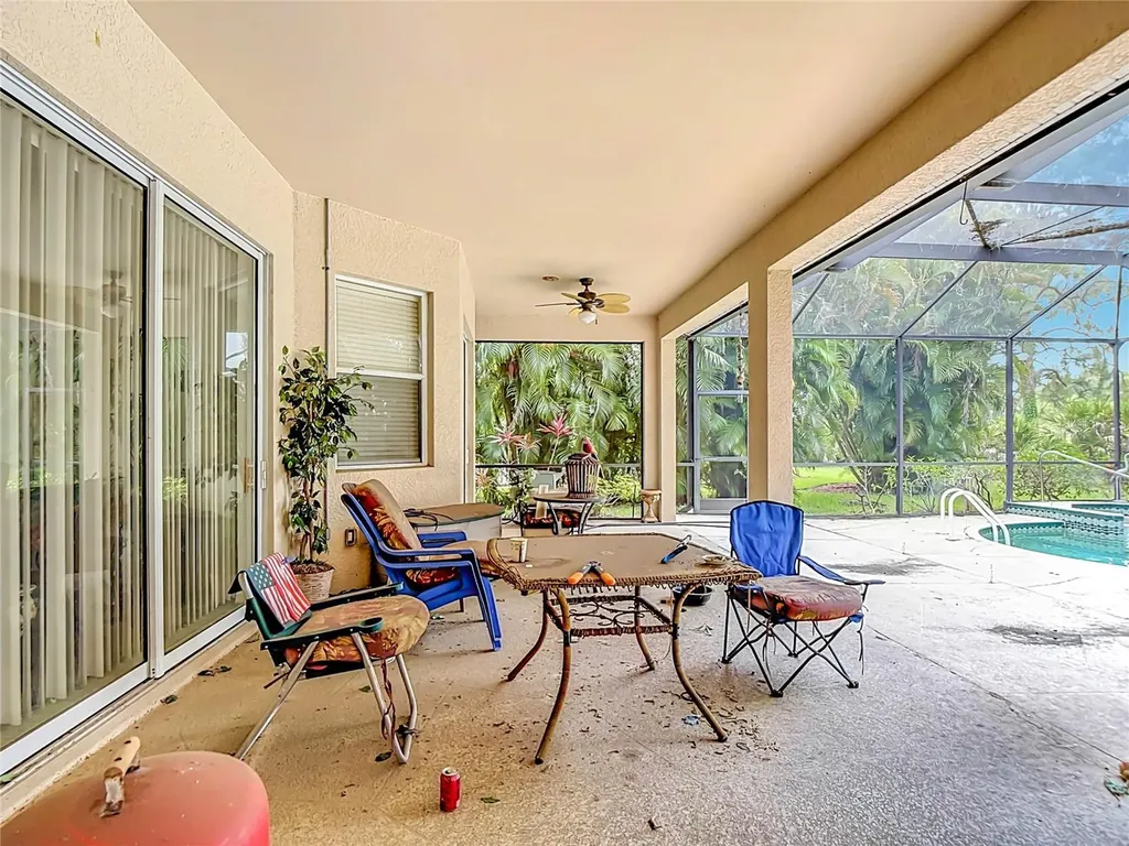 2221 Oxford Ridge Circle Lehigh Acres FL 33973