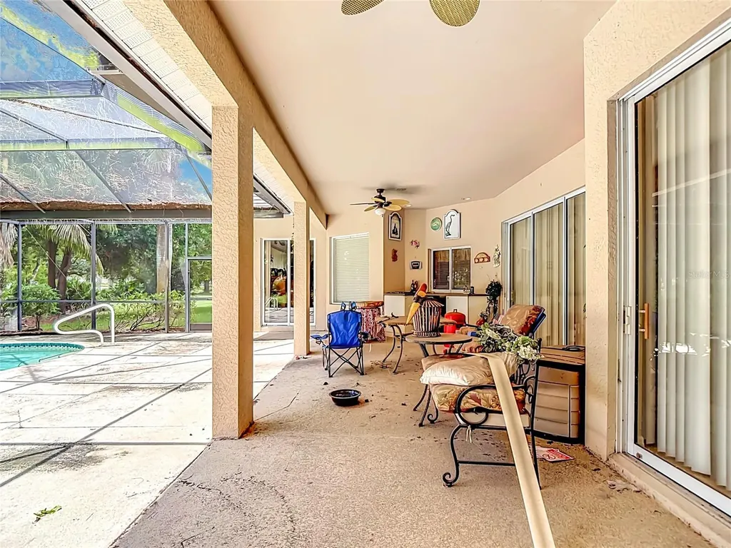 2221 Oxford Ridge Circle Lehigh Acres FL 33973