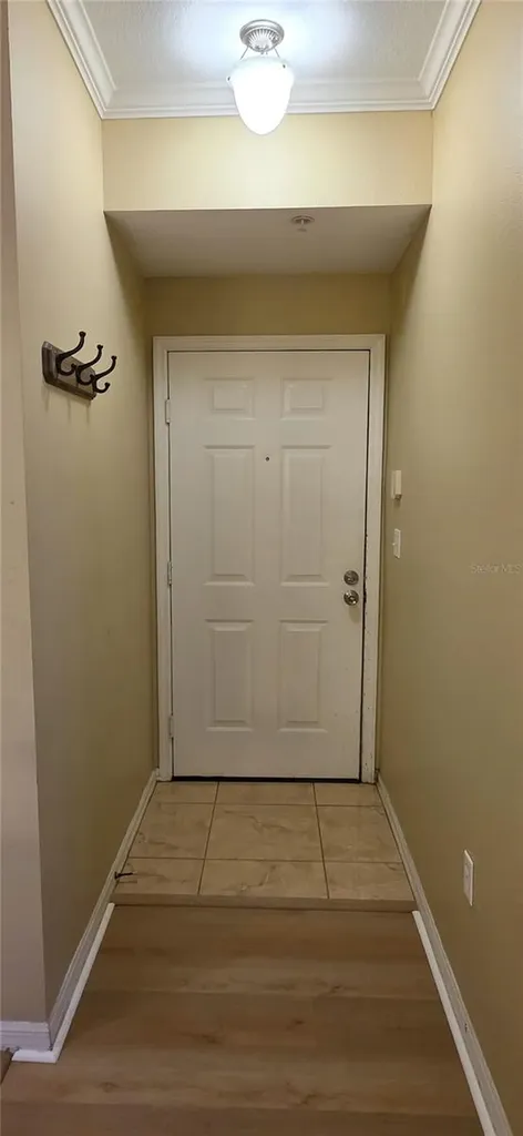 5618 Pinnacle Heights Circle Tampa FL 33624