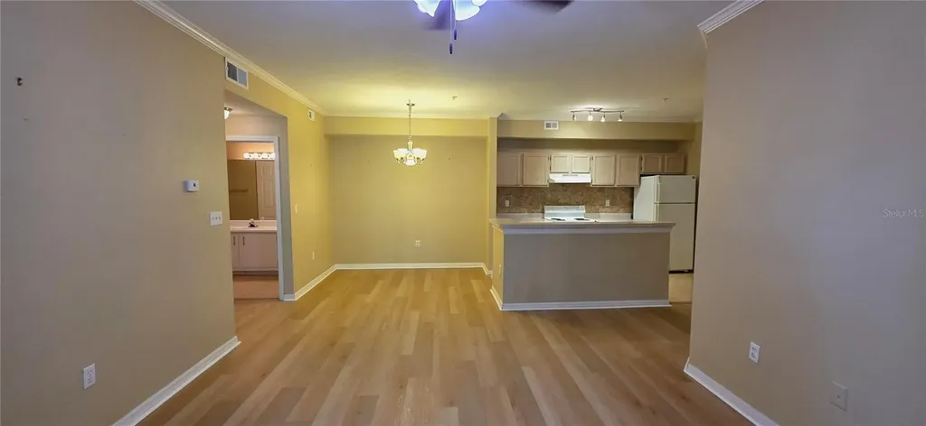 5618 Pinnacle Heights Circle Tampa FL 33624