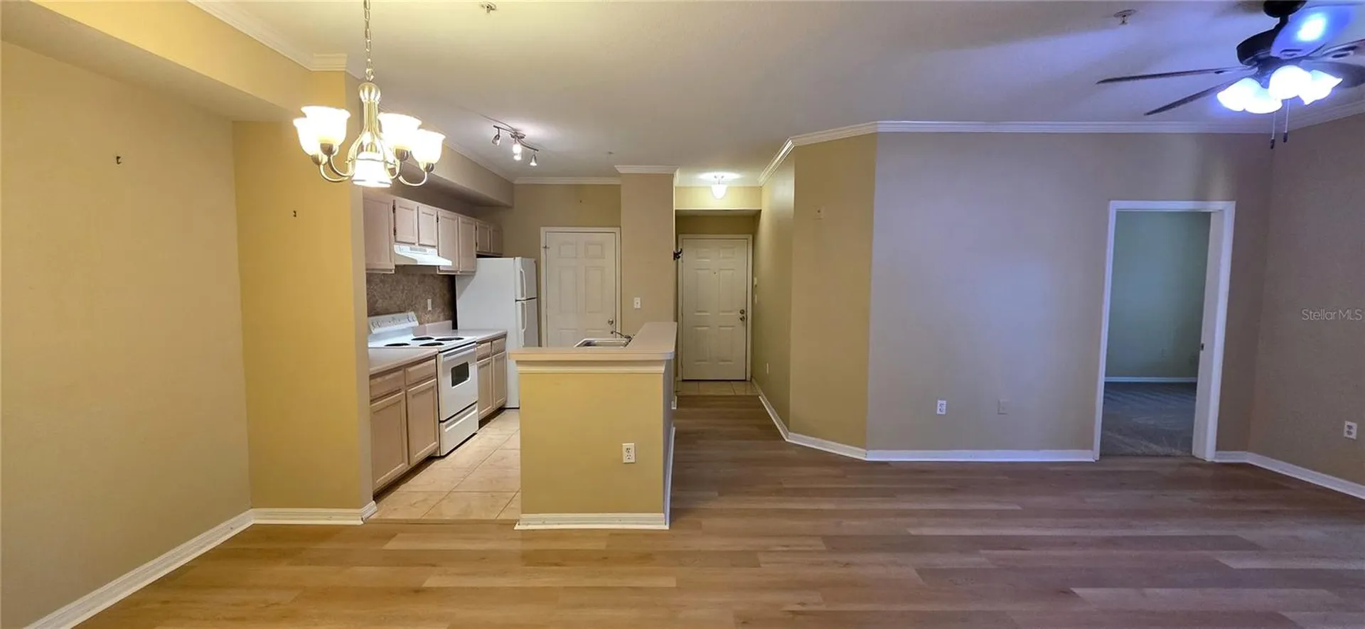 5618 Pinnacle Heights Circle Tampa FL 33624