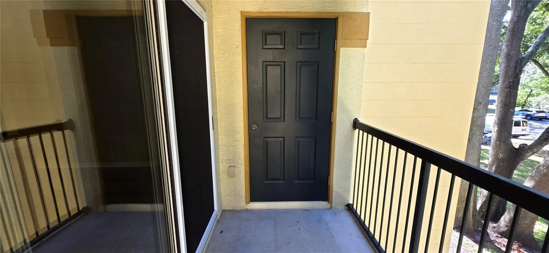5618 Pinnacle Heights Circle Tampa FL 33624