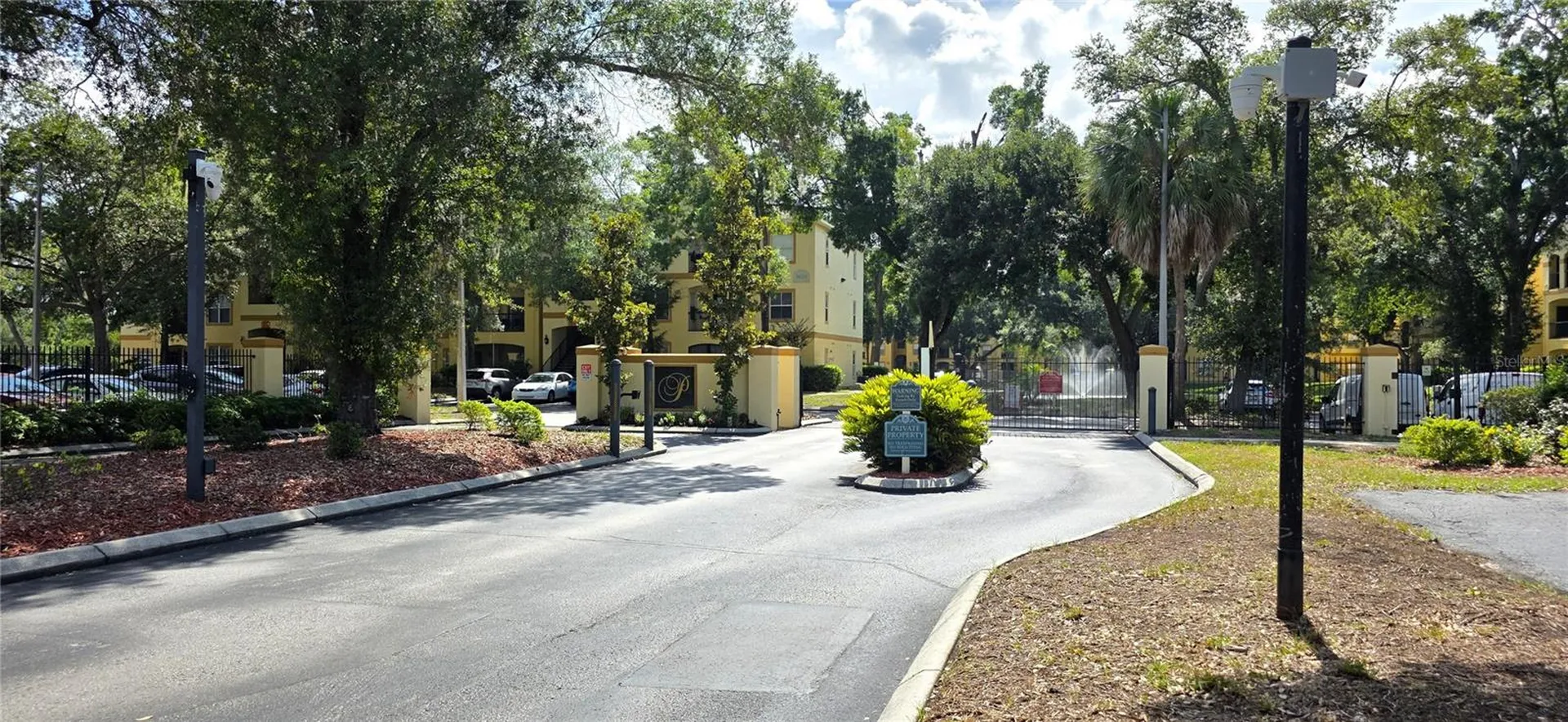 5618 Pinnacle Heights Circle Tampa FL 33624