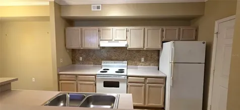 5618 Pinnacle Heights Circle Tampa FL 33624