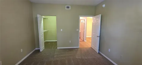 5618 Pinnacle Heights Circle Tampa FL 33624