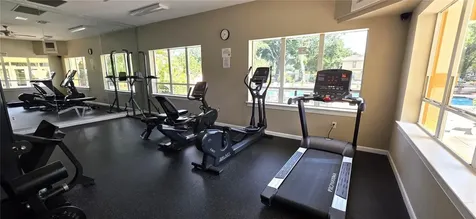 5618 Pinnacle Heights Circle Tampa FL 33624