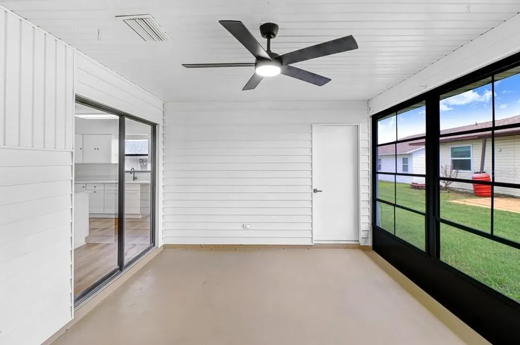 3250 Pebble Bend Drive Lakeland FL 33810
