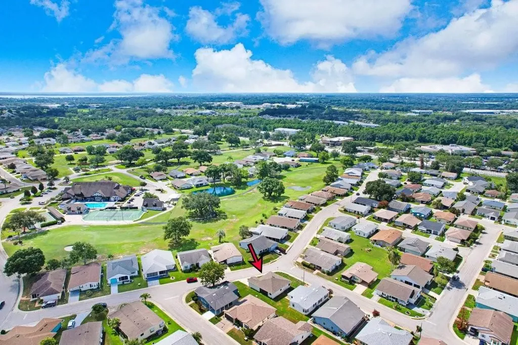 3250 Pebble Bend Drive Lakeland FL 33810