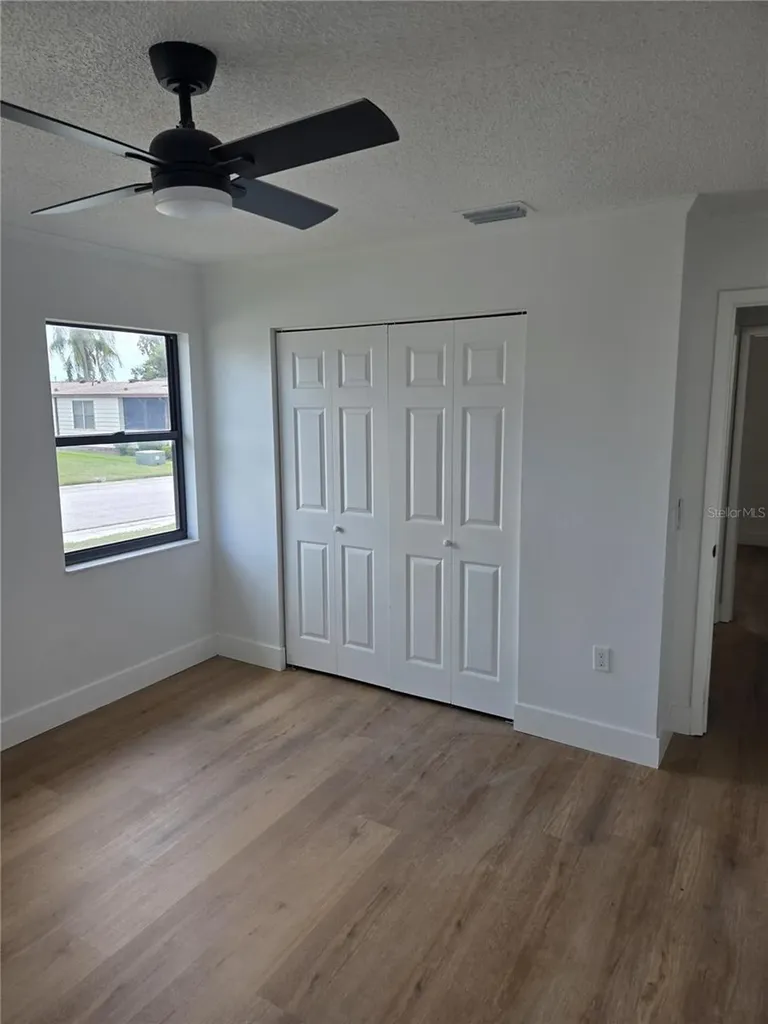 3250 Pebble Bend Drive Lakeland FL 33810
